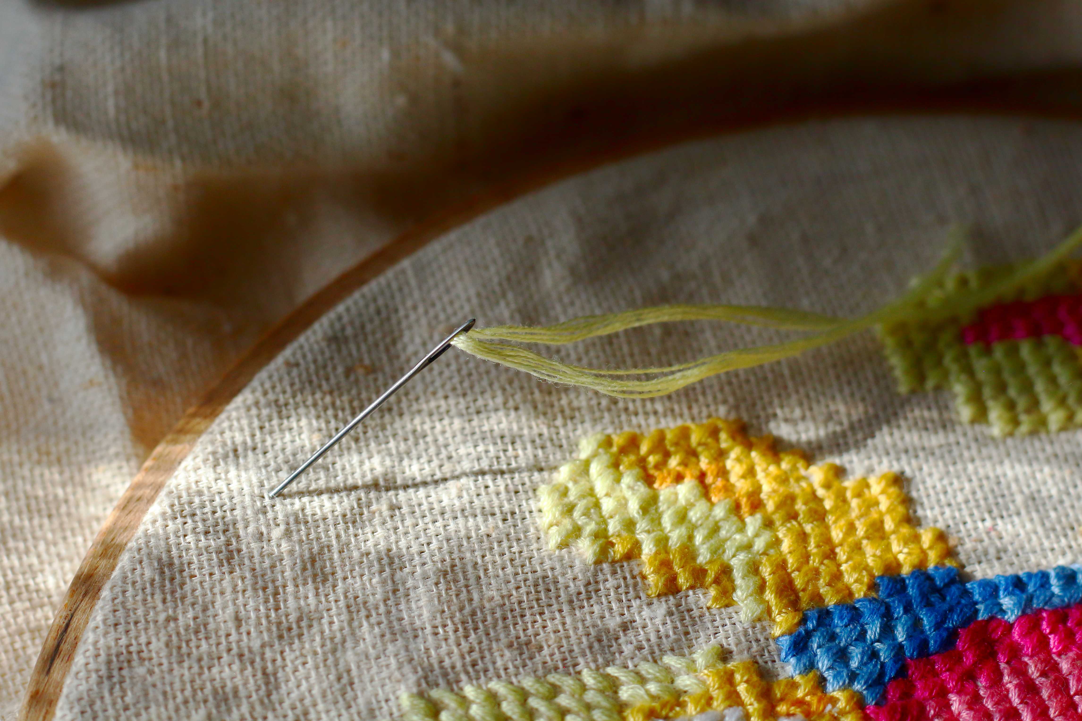 手仕事の制作風景