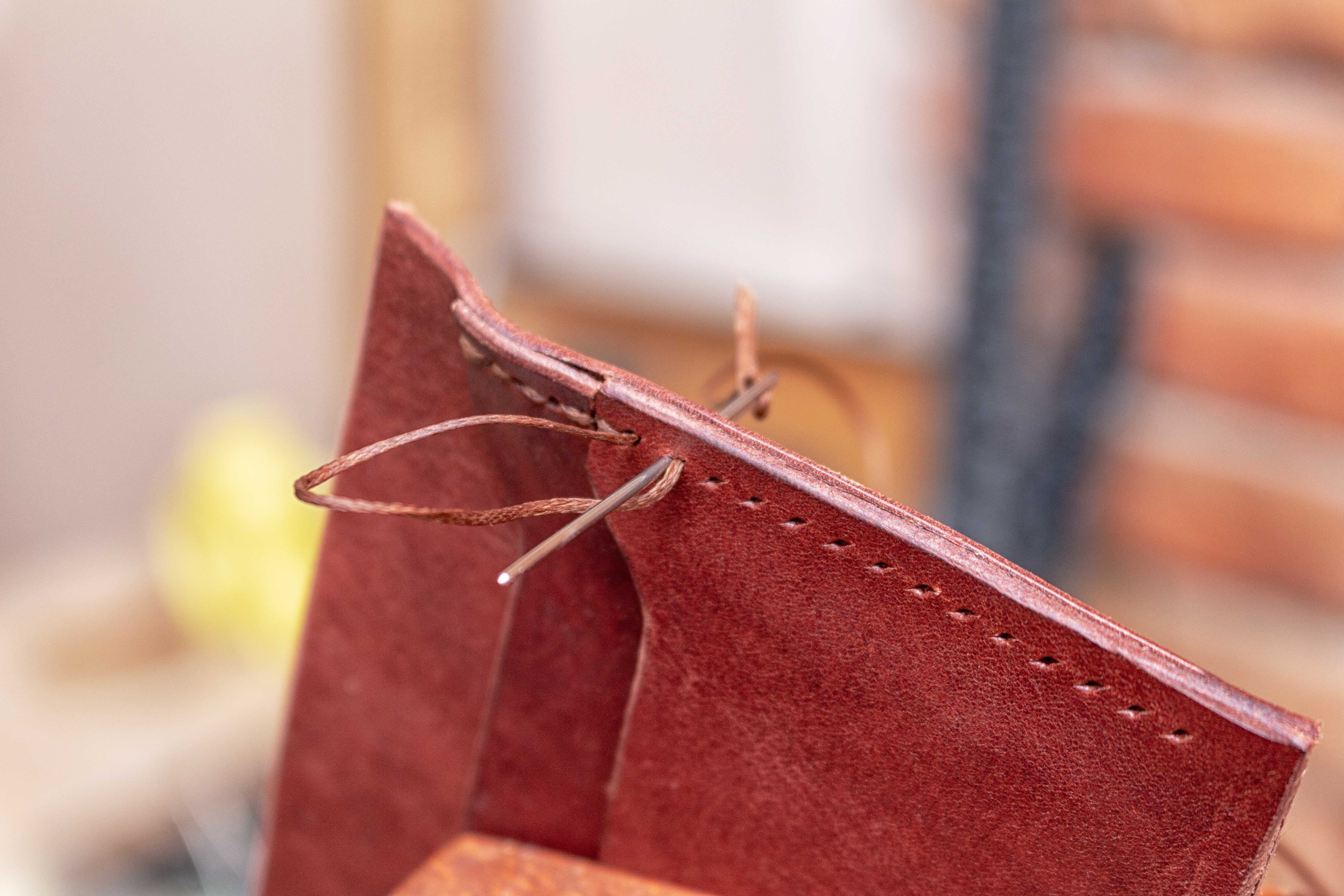 完成前の作品と制作途中の様子